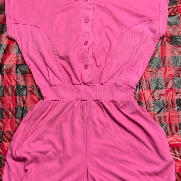 Rompin Rage - Picture 1 of 4